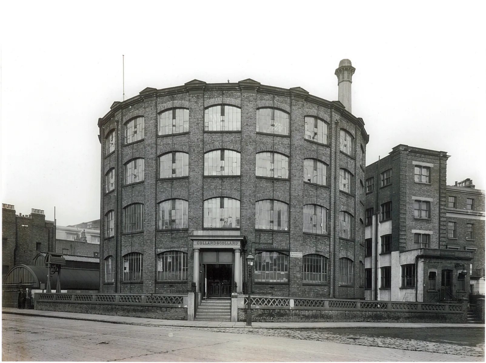 An external photo of The Rotunda building in the 19th century