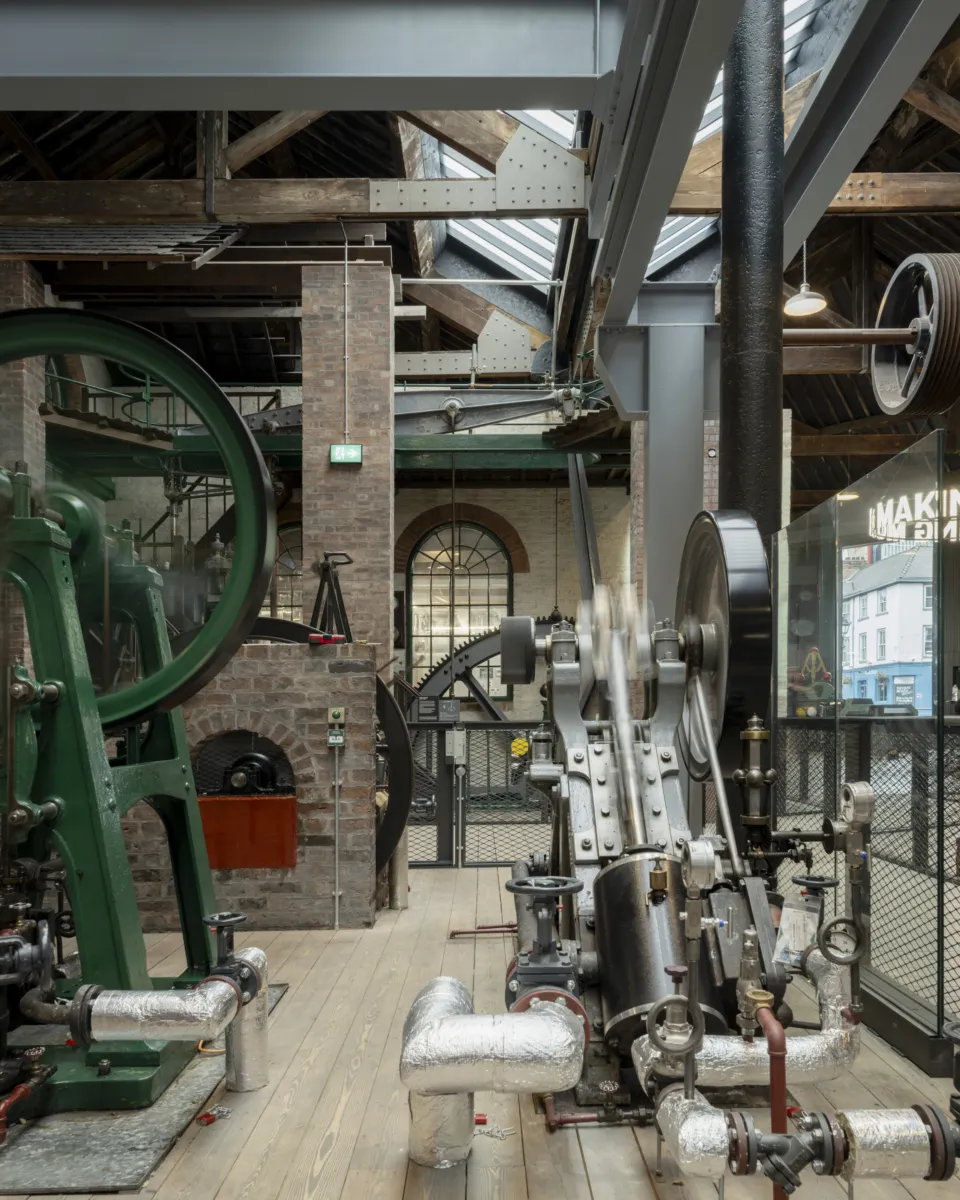 I photo of working steam engines in the Power Hall
